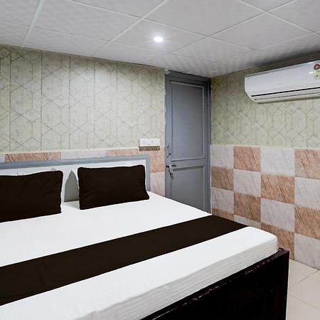 גאזיאבאד Hotel O Anant מראה חיצוני תמונה